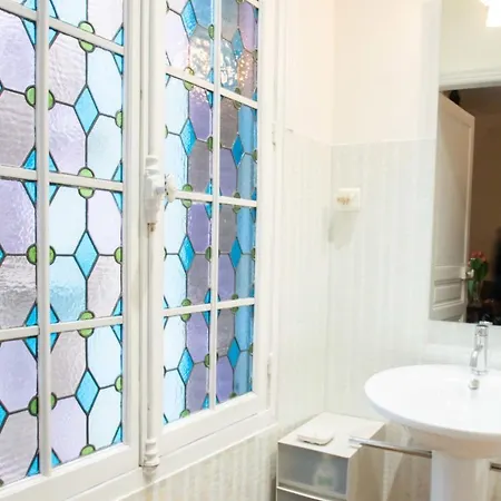 Lejlighed Spacious 50 M Cocoon In The Heart Of 17th